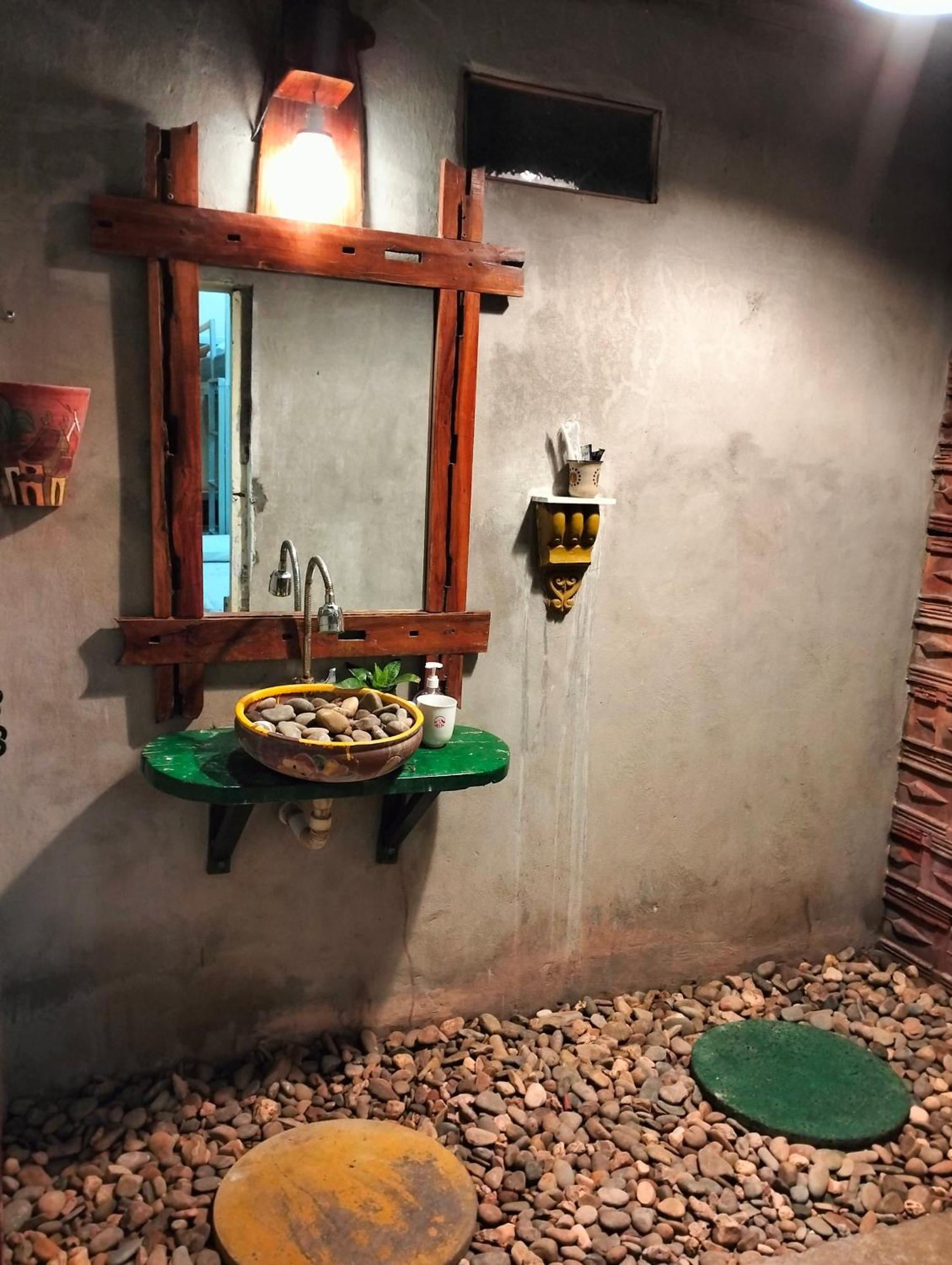 Highway 20 Homestay Phong Nha Zewnętrze zdjęcie